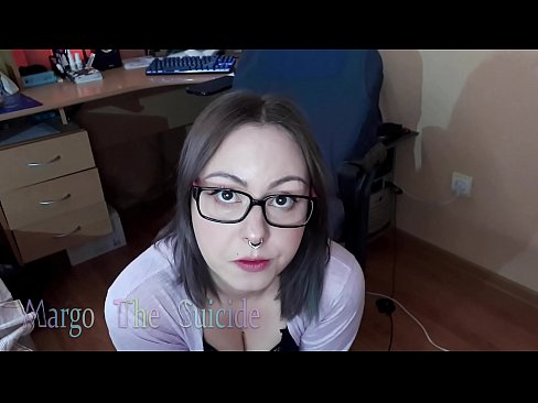 ❤️ Noia sexy amb ulleres xucla un consolador profundament davant la càmera ️❌ Porno dur al ca.pornoxlxx.ru ❌️❤