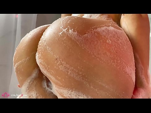 ❤️ La morena es masturba el cony amb un vibrador fins a un orgasme intens a la dutxa ️❌ Porno dur al ca.pornoxlxx.ru ❌️❤