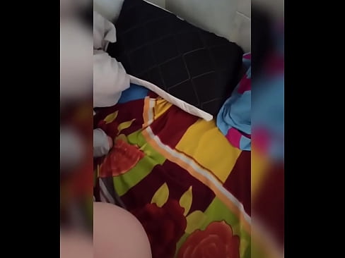❤️ La meva companya de pis es queda sola a casa perquè el seu marit se'n va de vacances i jo aprofito per follar-la i omplir-li el cul de llet ️❌ Porno dur al ca.pornoxlxx.ru ❌️❤
